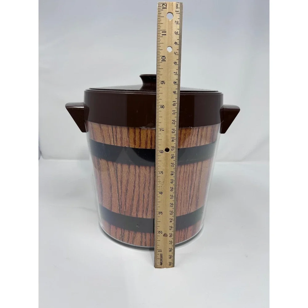 Dart Industries Old Oaken Bucket 1976‎ Ice Bucket Cooler Lid Handles Wood Grain